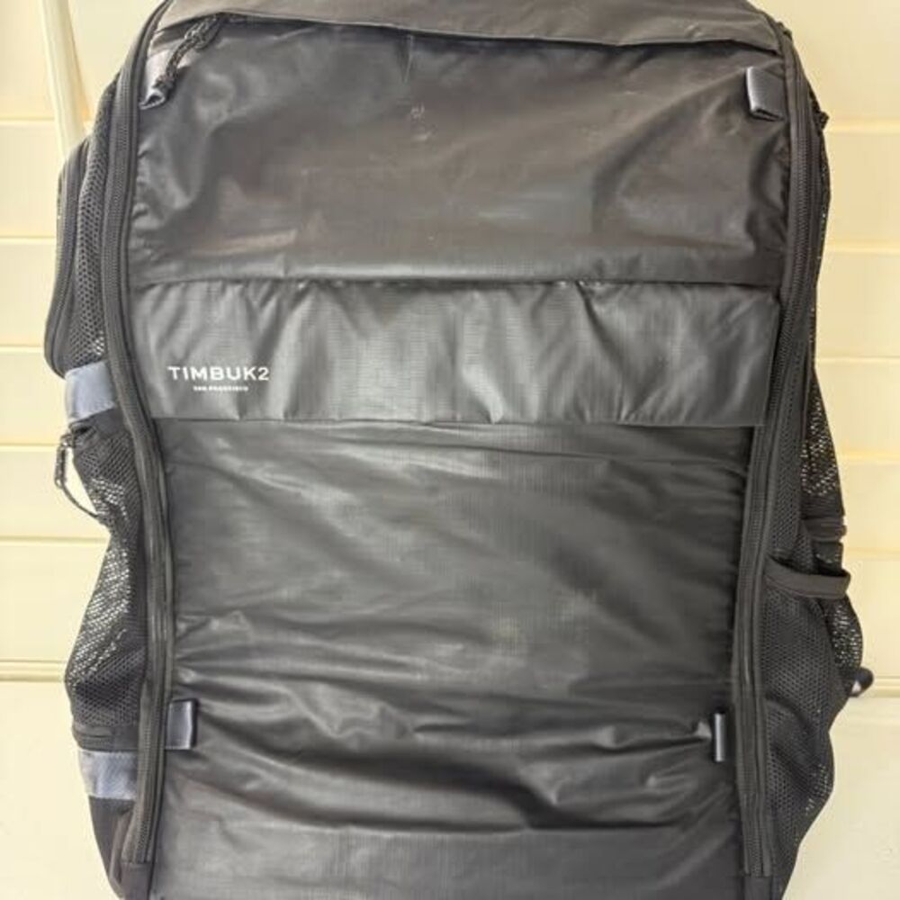 Timbuk2 Muttmover Light Medium Dog Pet Carrier Backpack Black